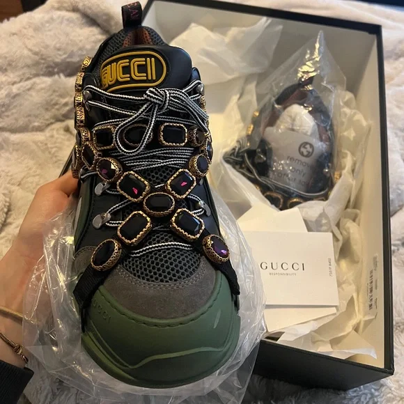 Gucci size 9 brand new shoes s-l400.jpg main image 2